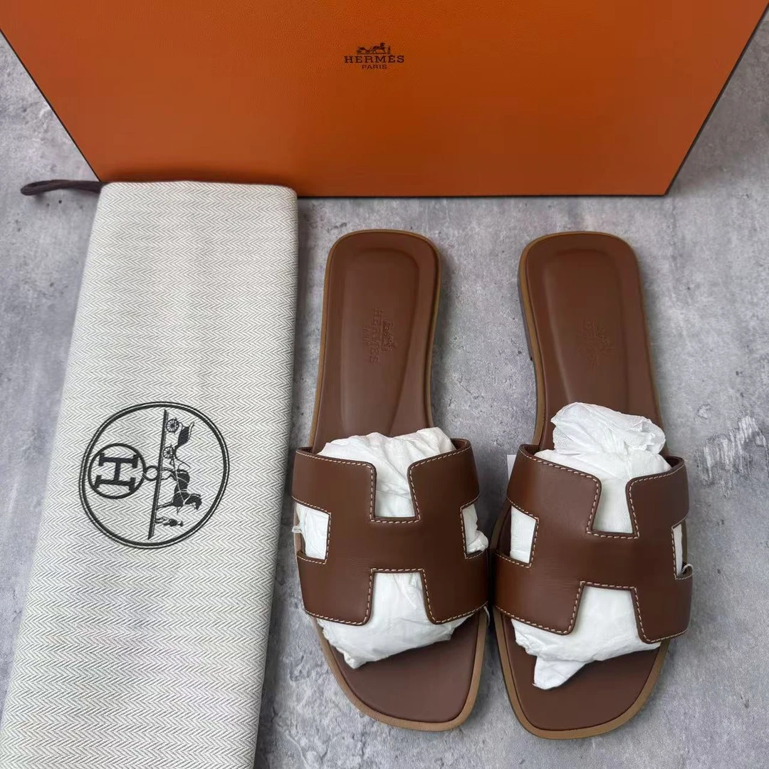 未使用 Hermes/爱马仕 37码/仔仔女鞋/全套/棕色H平底拖鞋 1234