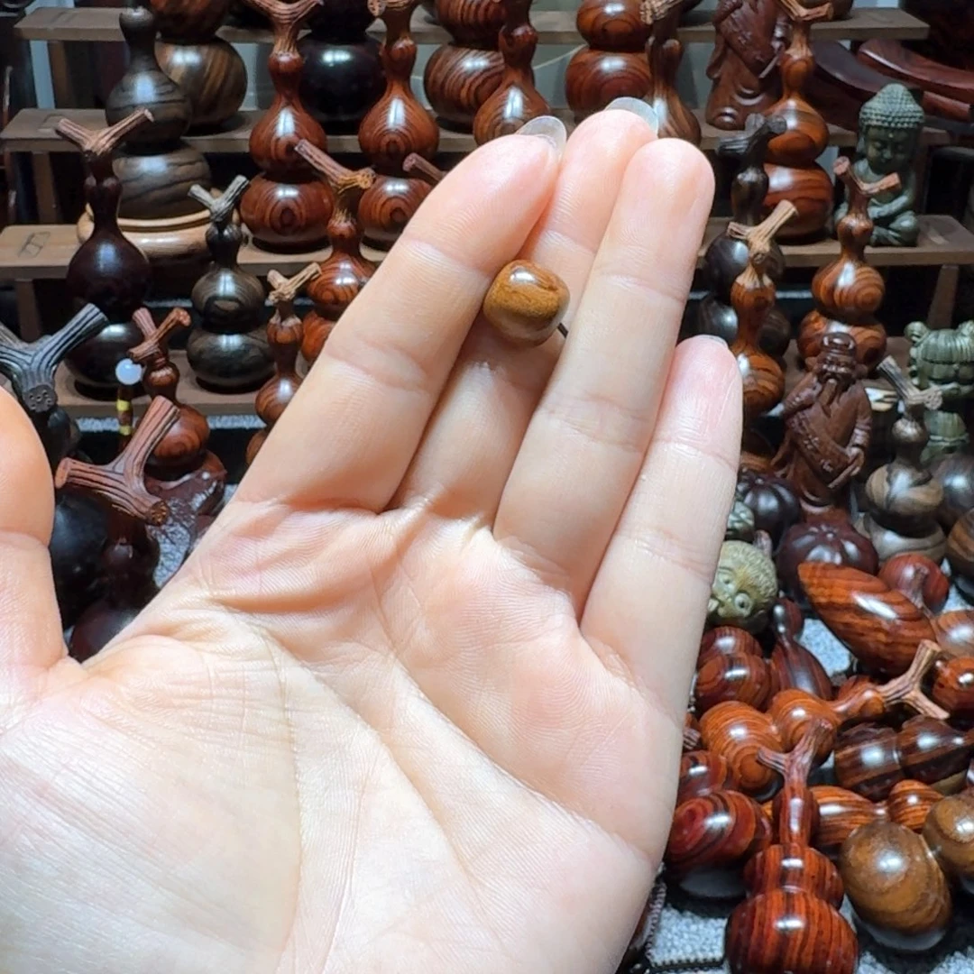 木一*巴贡巴贡巴贡