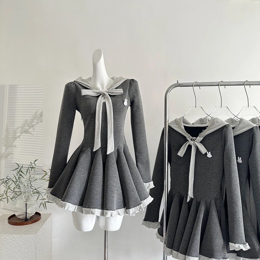 瑞茜·威瑟斯 告白日志 早秋甜美学院风显瘦设计感连衣裙