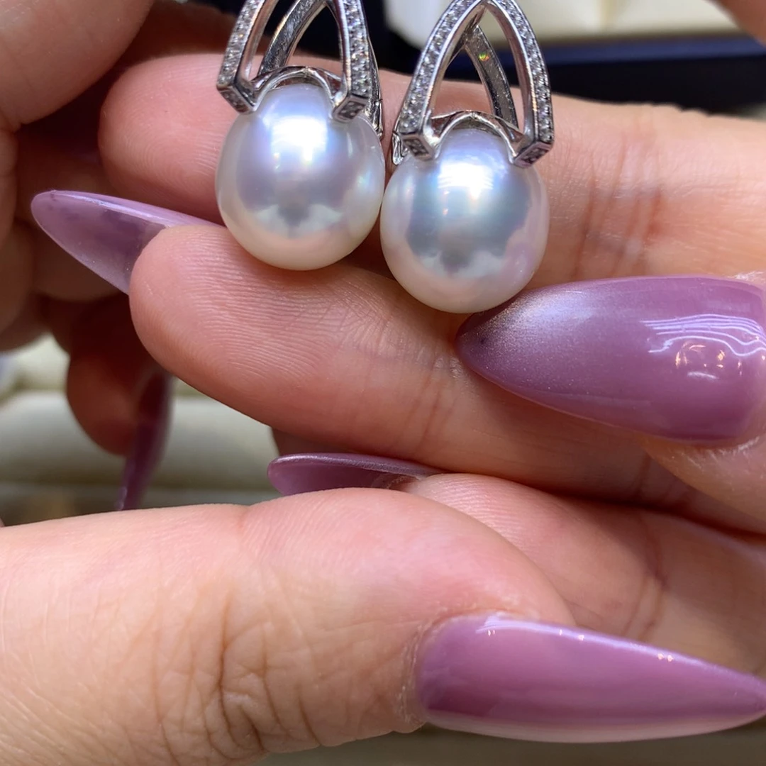 银S925镶嵌耳饰海水珍珠