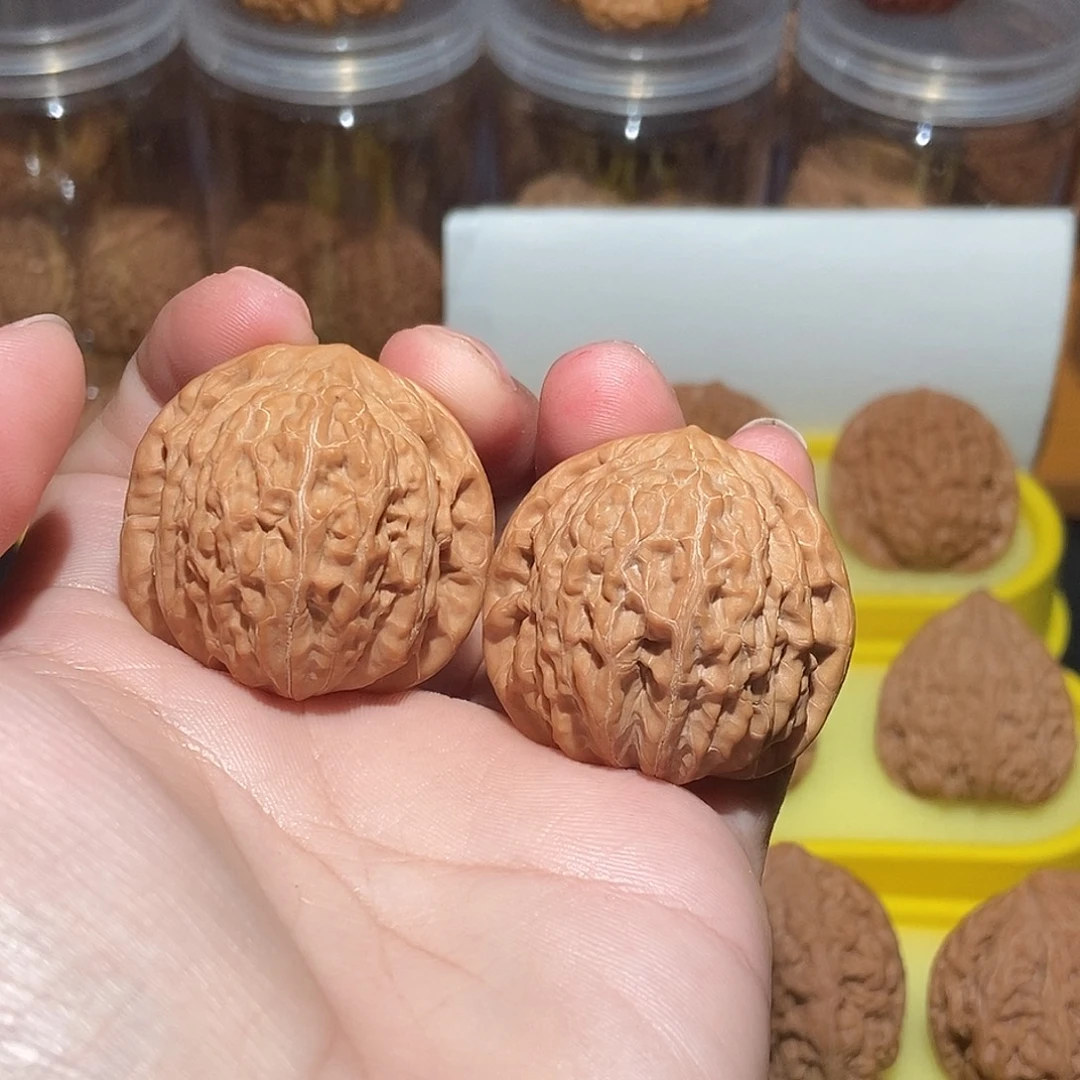 文玩核桃吊坠37铁锤妹妹