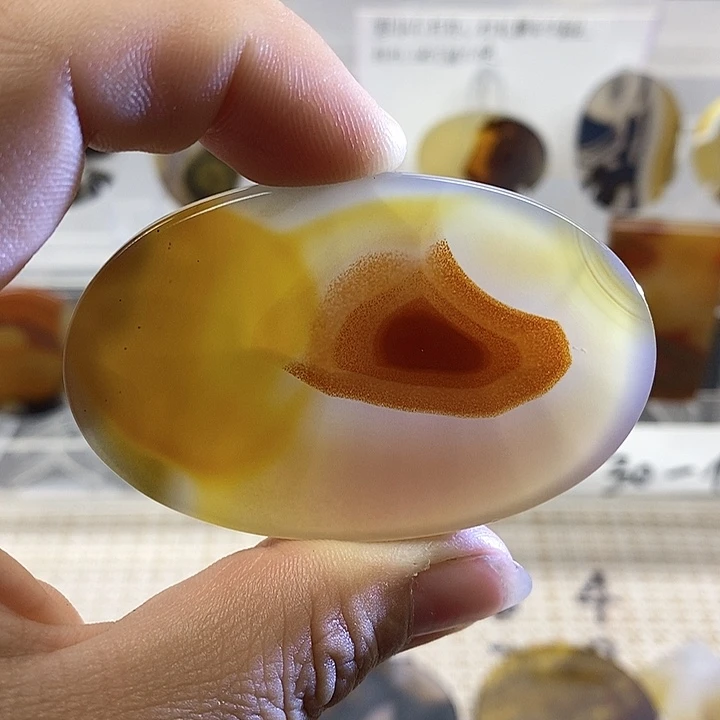 未镶嵌颈饰玛瑙/玉髓