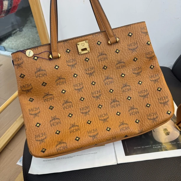 99新 MCM 大麦中古/mcm干邑色托特/斜挎包