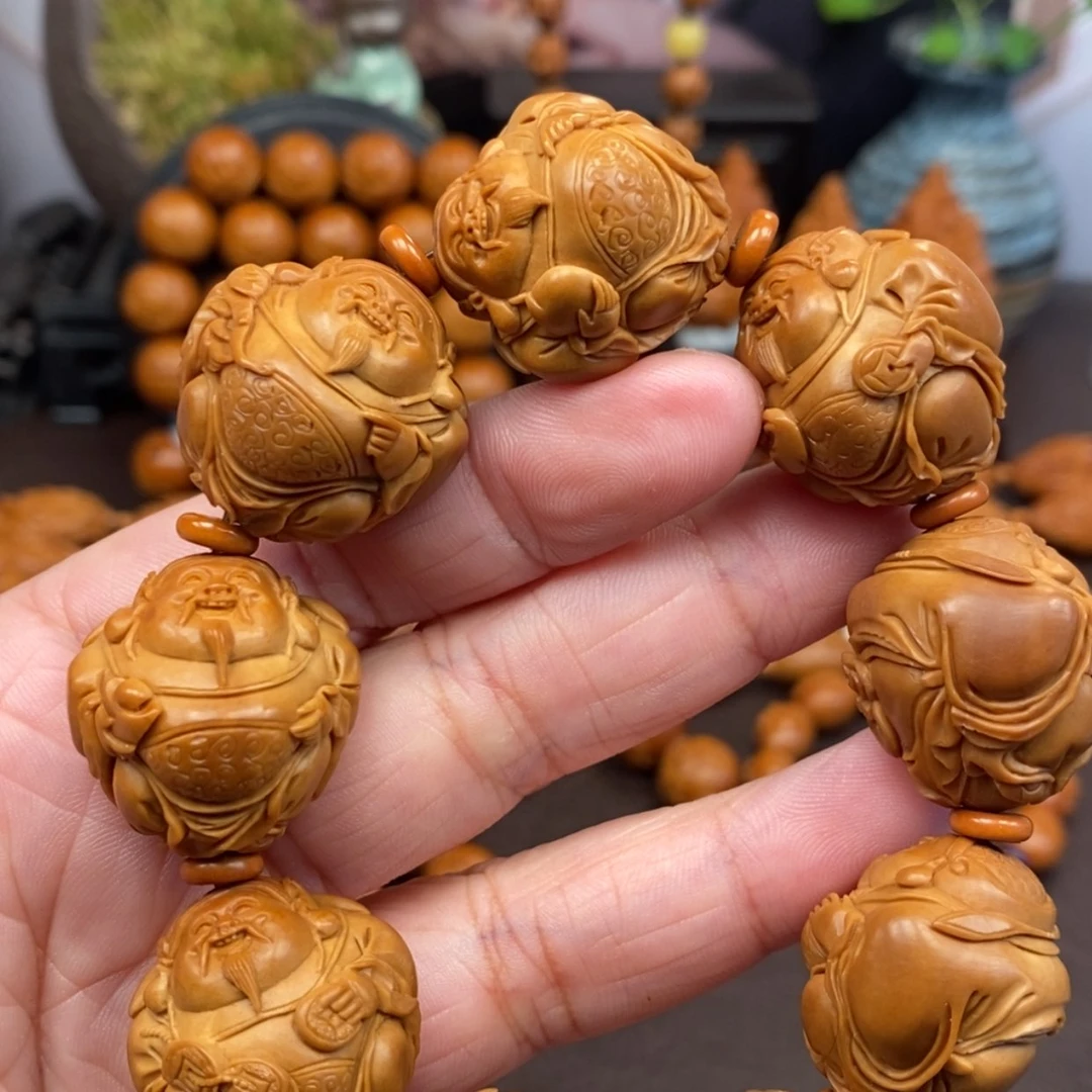 【闪购商品】橄榄核吊坠八大财神