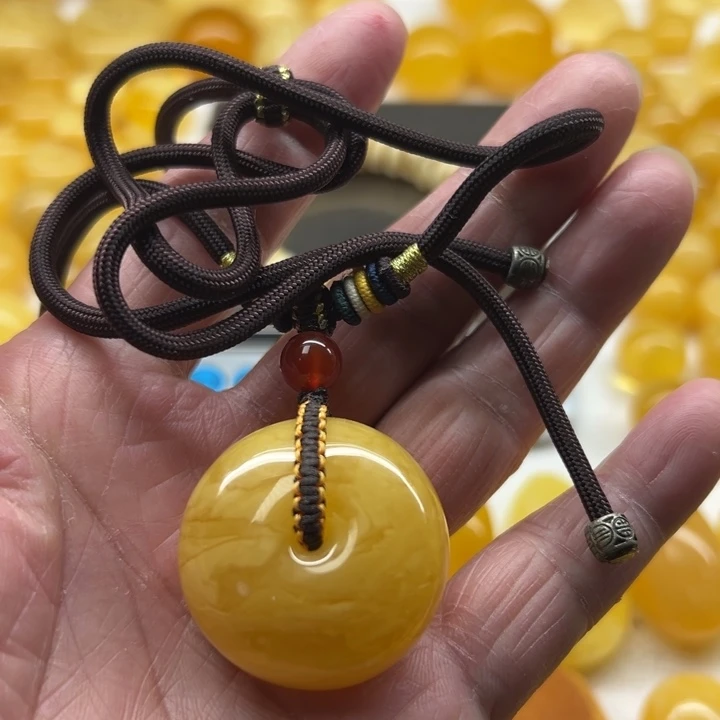 琥珀（矿物珀）未镶嵌裸石