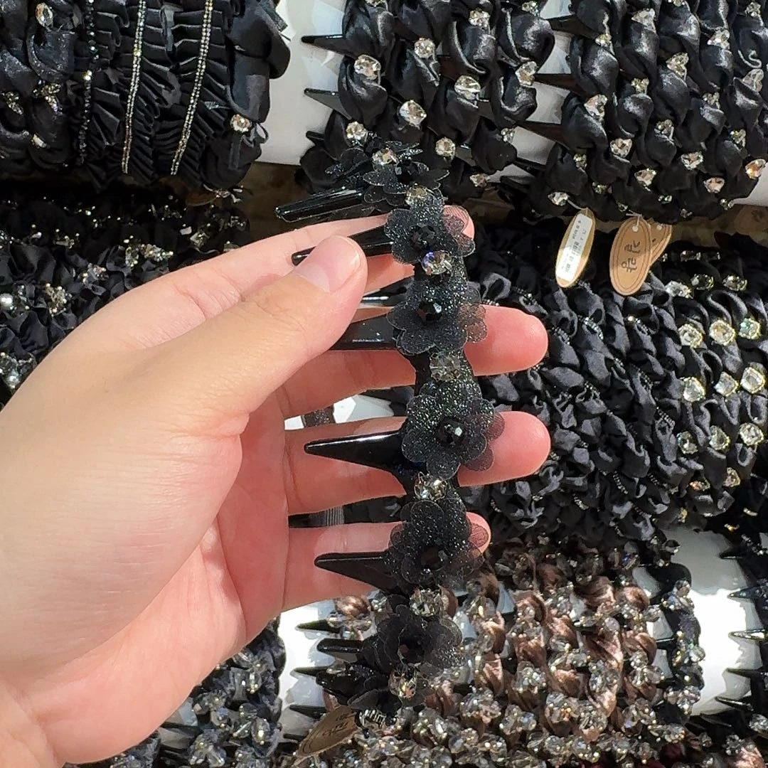 非金属黑色小花高级