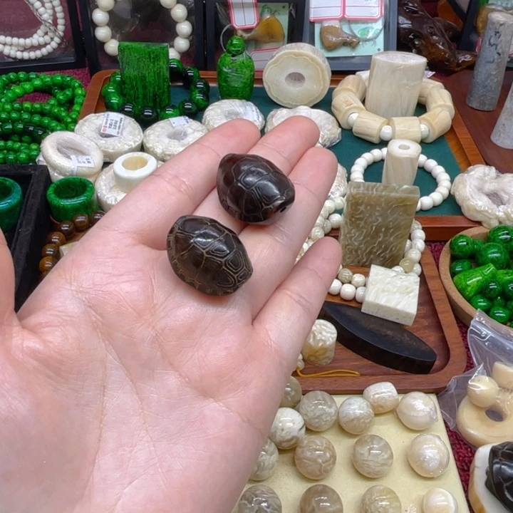 陶瓷富甲天下一个背云