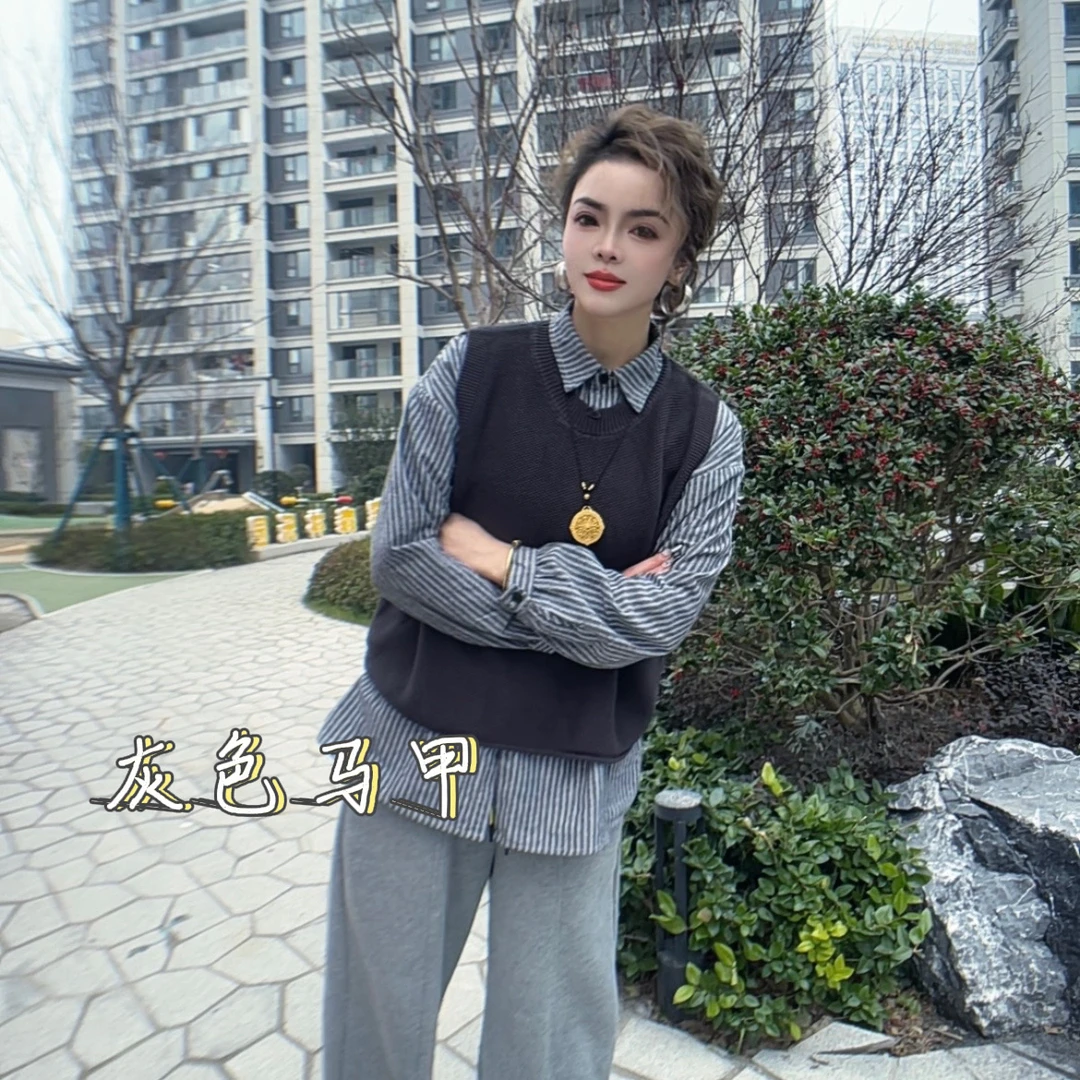 聪聪XF2401春季新款百搭简约叠穿休闲宽松套头针织马甲