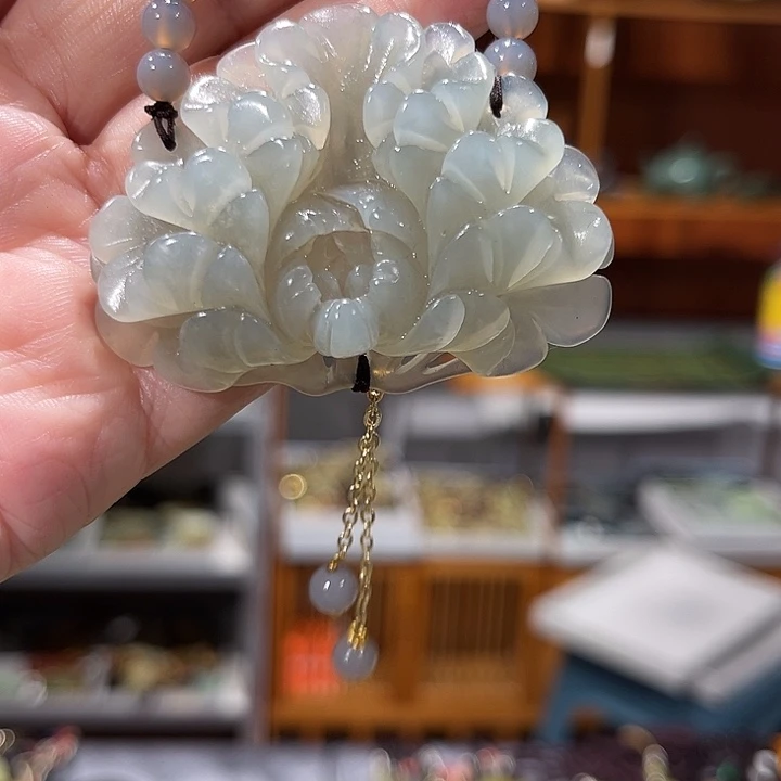 未镶嵌岫玉毛衣链