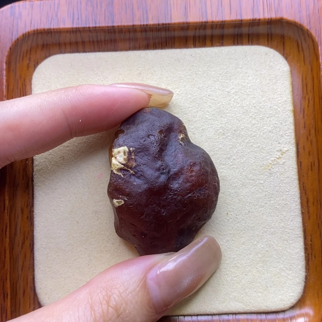 未镶嵌定制蜜蜡来****燕陈