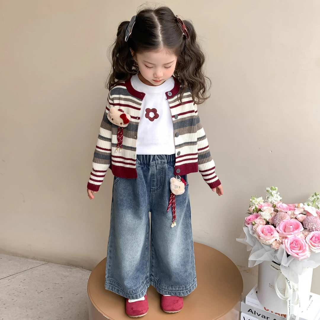 女童毛衣2025新款儿童春秋款针织外套女宝宝秋季上衣洋气百搭潮流