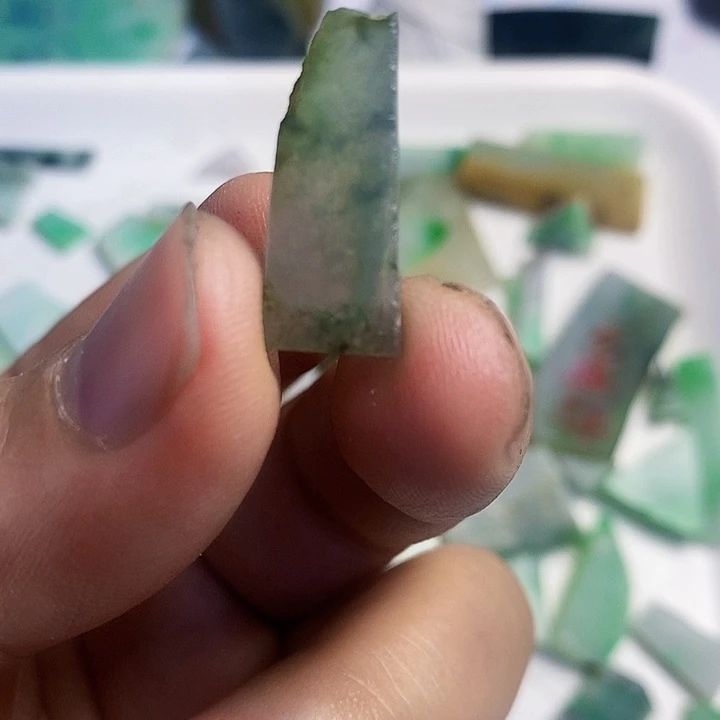 翡翠散珠天然翡翠A货挂件