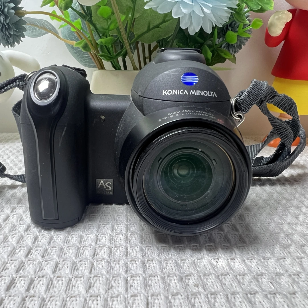 9新  美能达z3长焦数码相机12倍变焦可以拍月亮 配件齐全