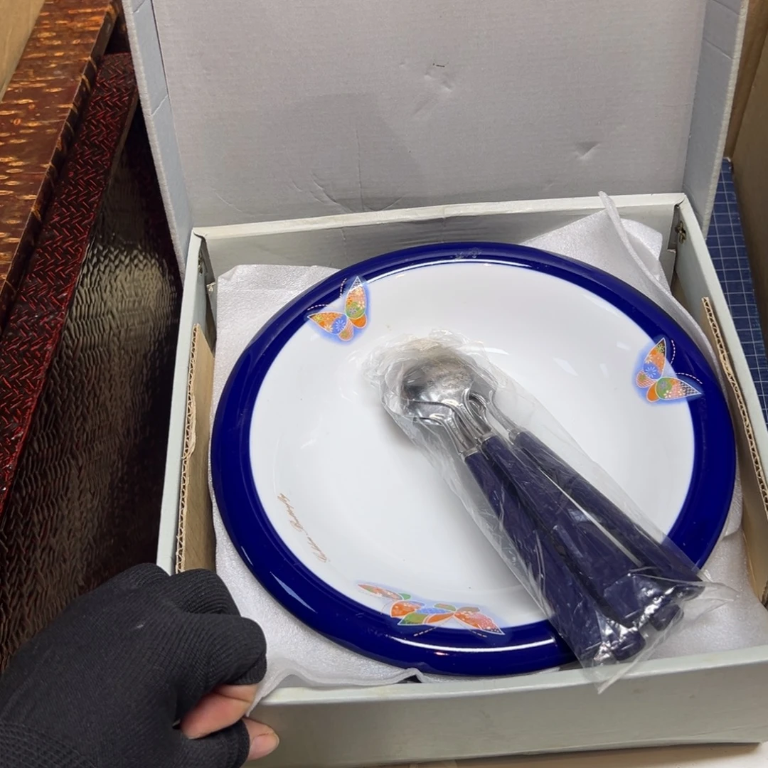 瓷片哈哈哈哈哈哈哈哈