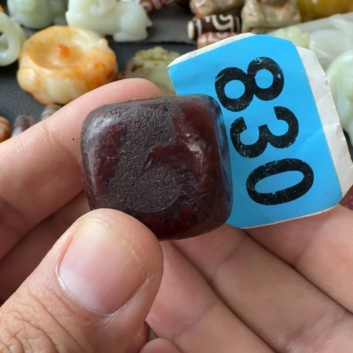 未镶嵌颈饰玛瑙/玉髓