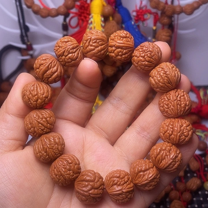 桃核吊坠龙纹桃枭