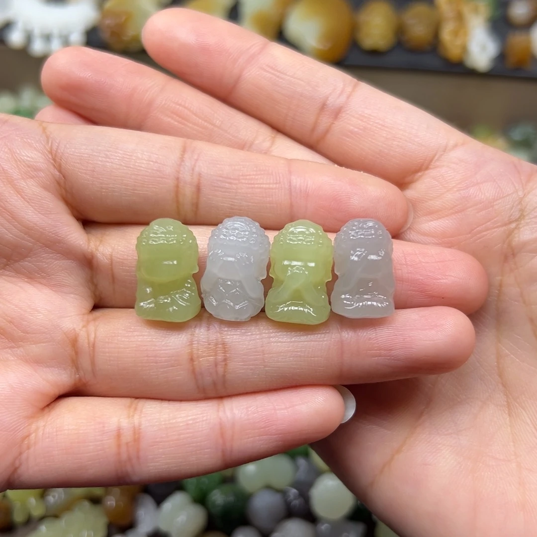 和田玉未镶嵌颈饰260一个多样性发其一