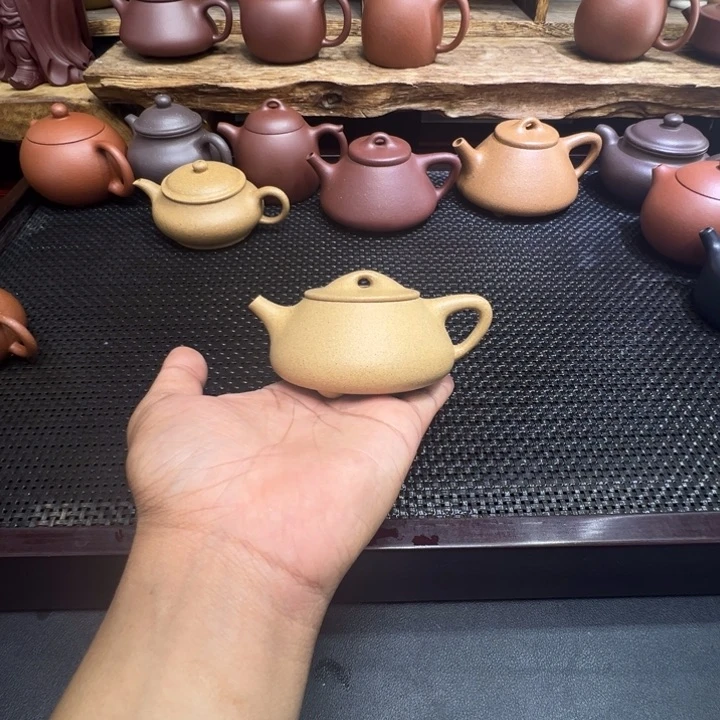 壶行**鱼宜兴半手工制作