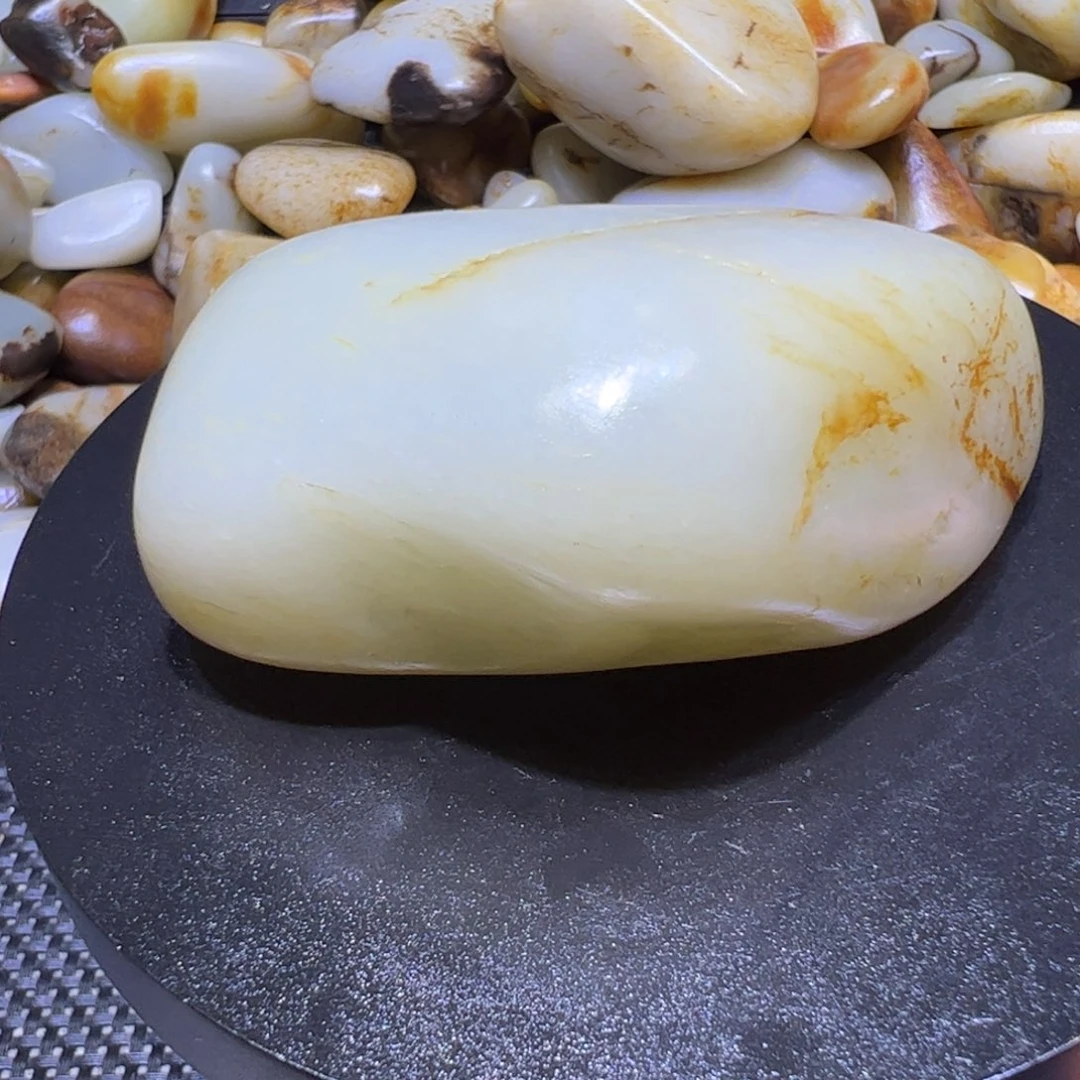 和田玉（子料）未镶嵌颈饰276克