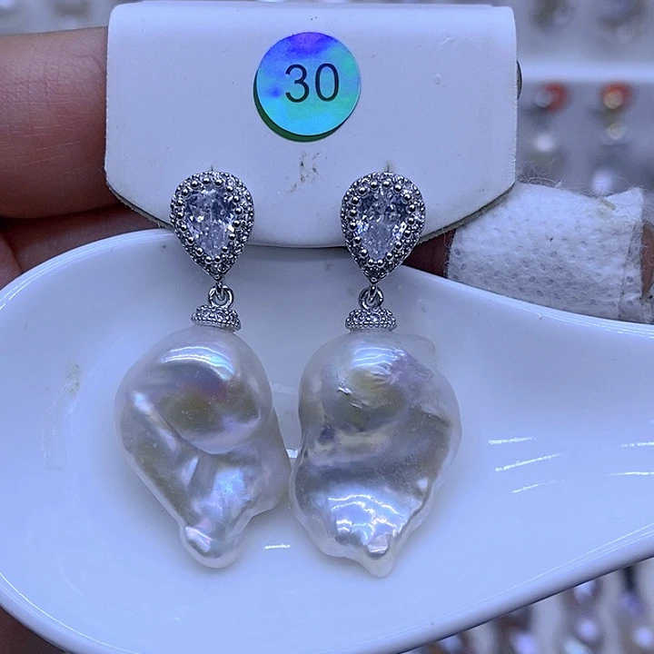 未镶嵌颈饰淡水珍珠