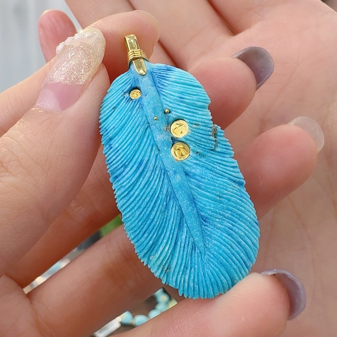 绿松石18K金镶嵌珠宝奇石