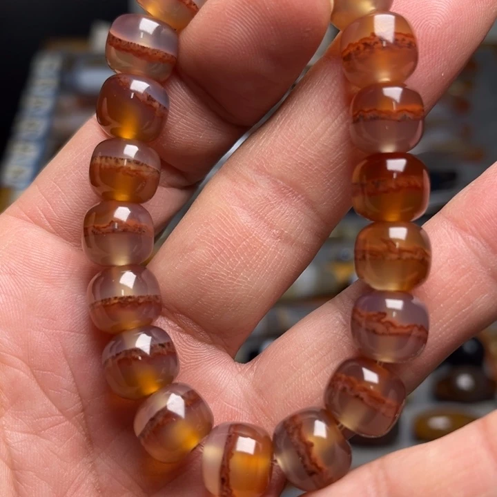 玛瑙/玉髓手串未镶嵌