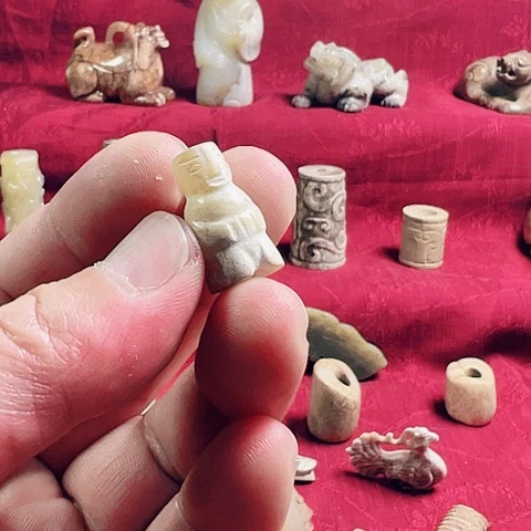 【闪购商品】和田玉（糖玉）挂件未镶嵌那*山