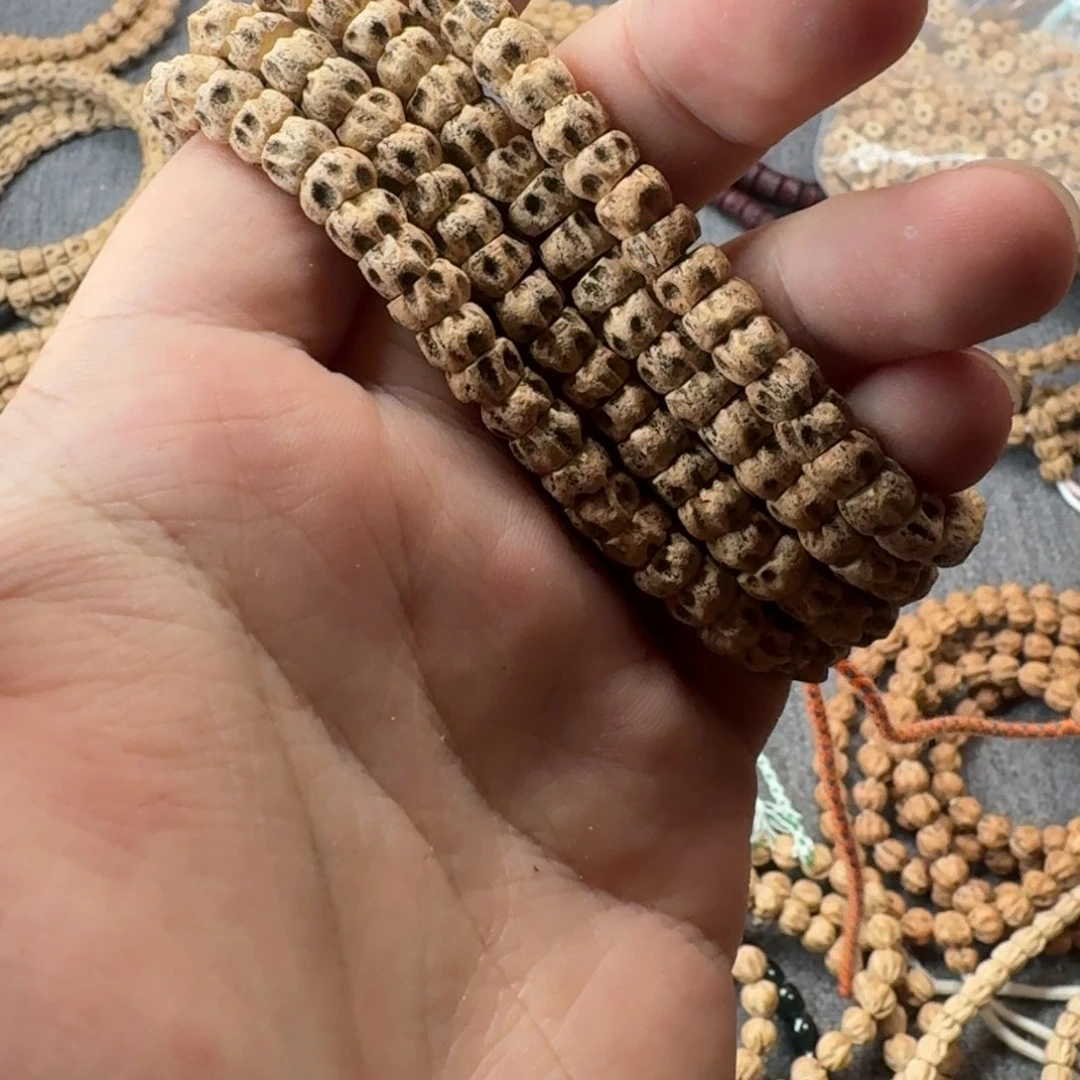 柏香籽/百香籽吊坠