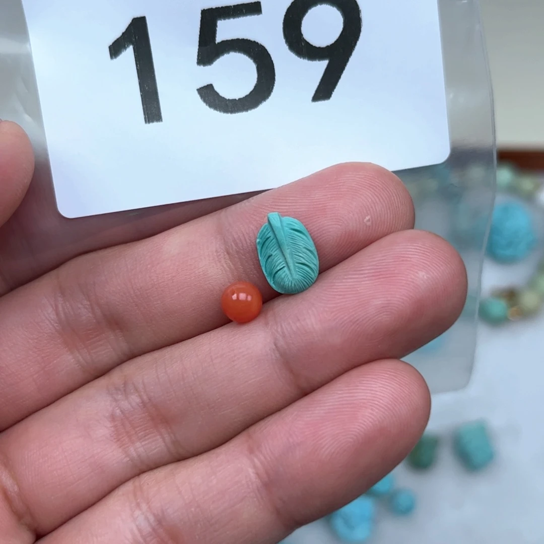 南红玛瑙未镶嵌珠宝奇石