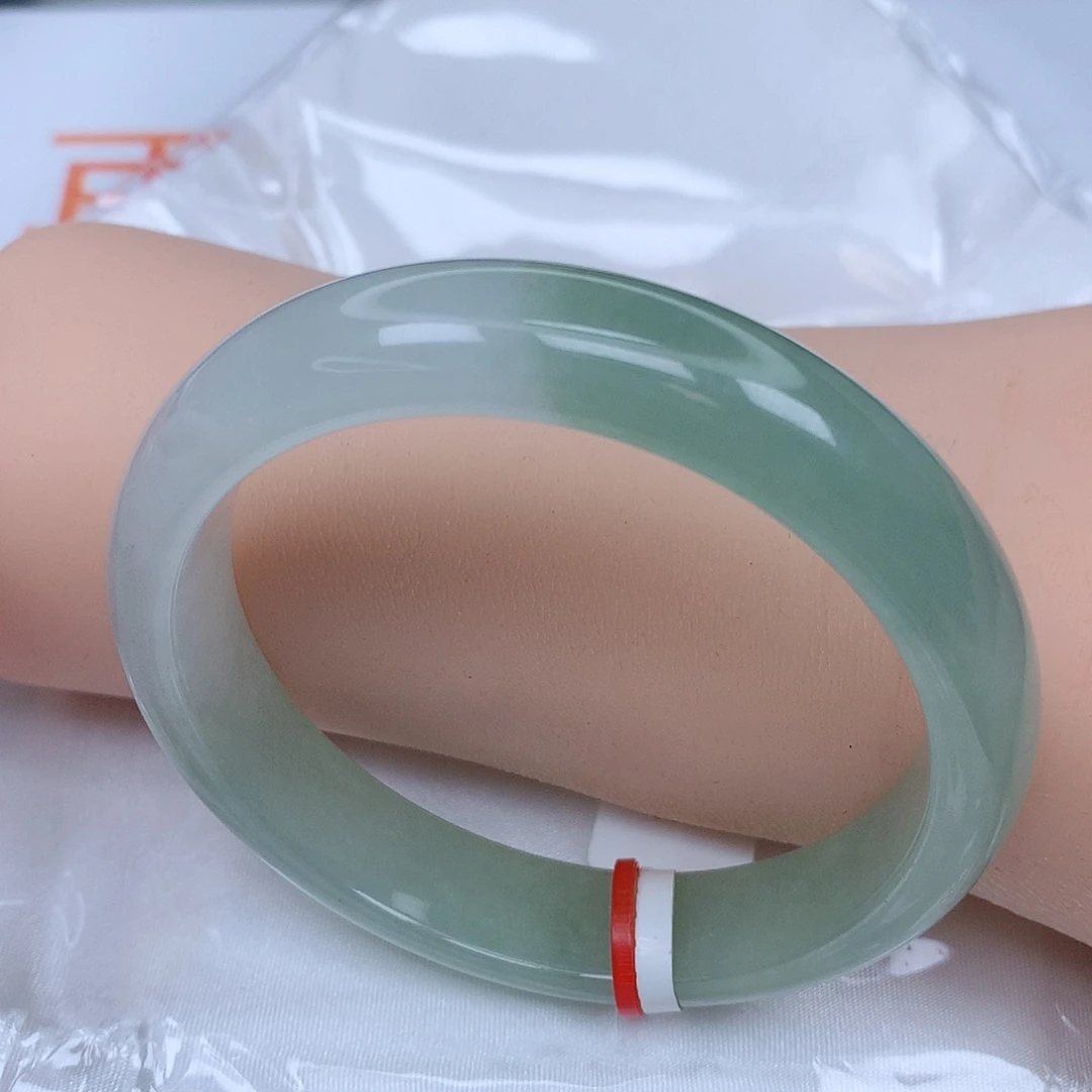 【闪购商品】未镶嵌手镯翡翠，55