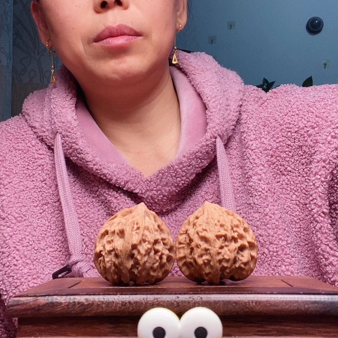 文玩核桃吊坠灯笼