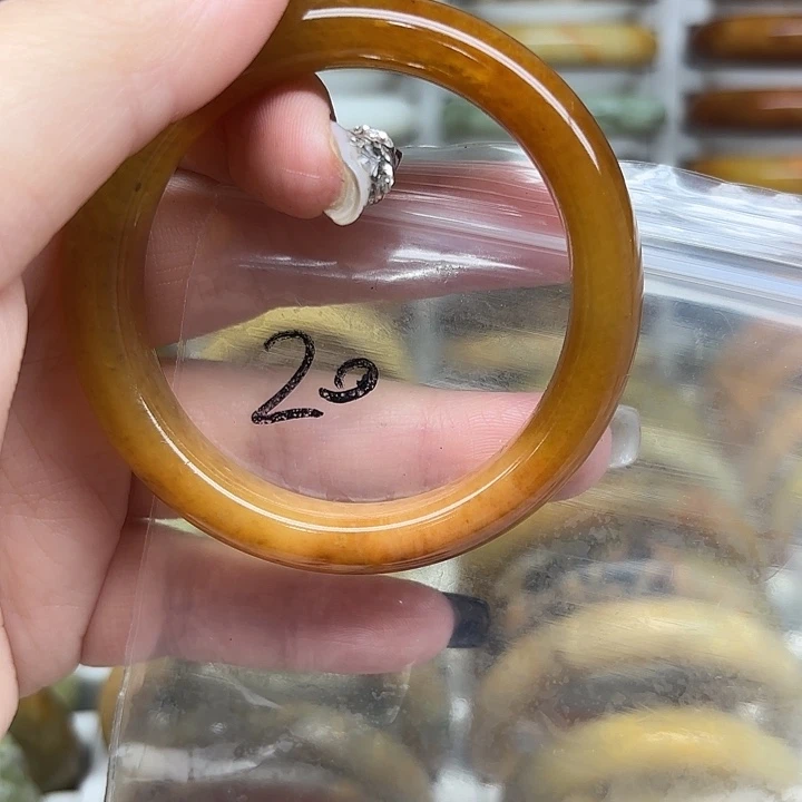 萌****蛇纹石玉未镶嵌手镯（圆镯）