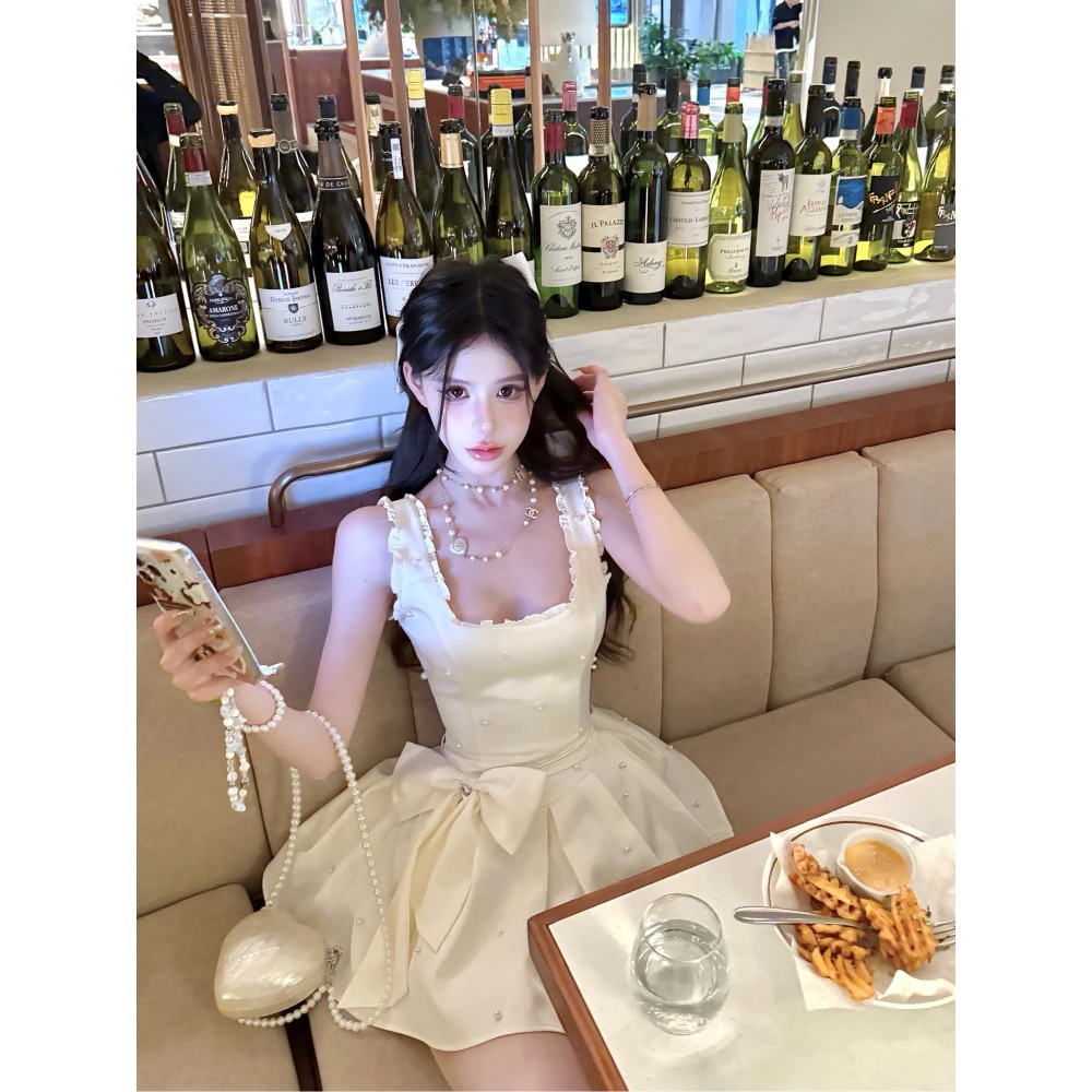 【庄园公主】法式甜美优雅辣妹花边方领收腰蝴蝶结小众无袖连衣裙