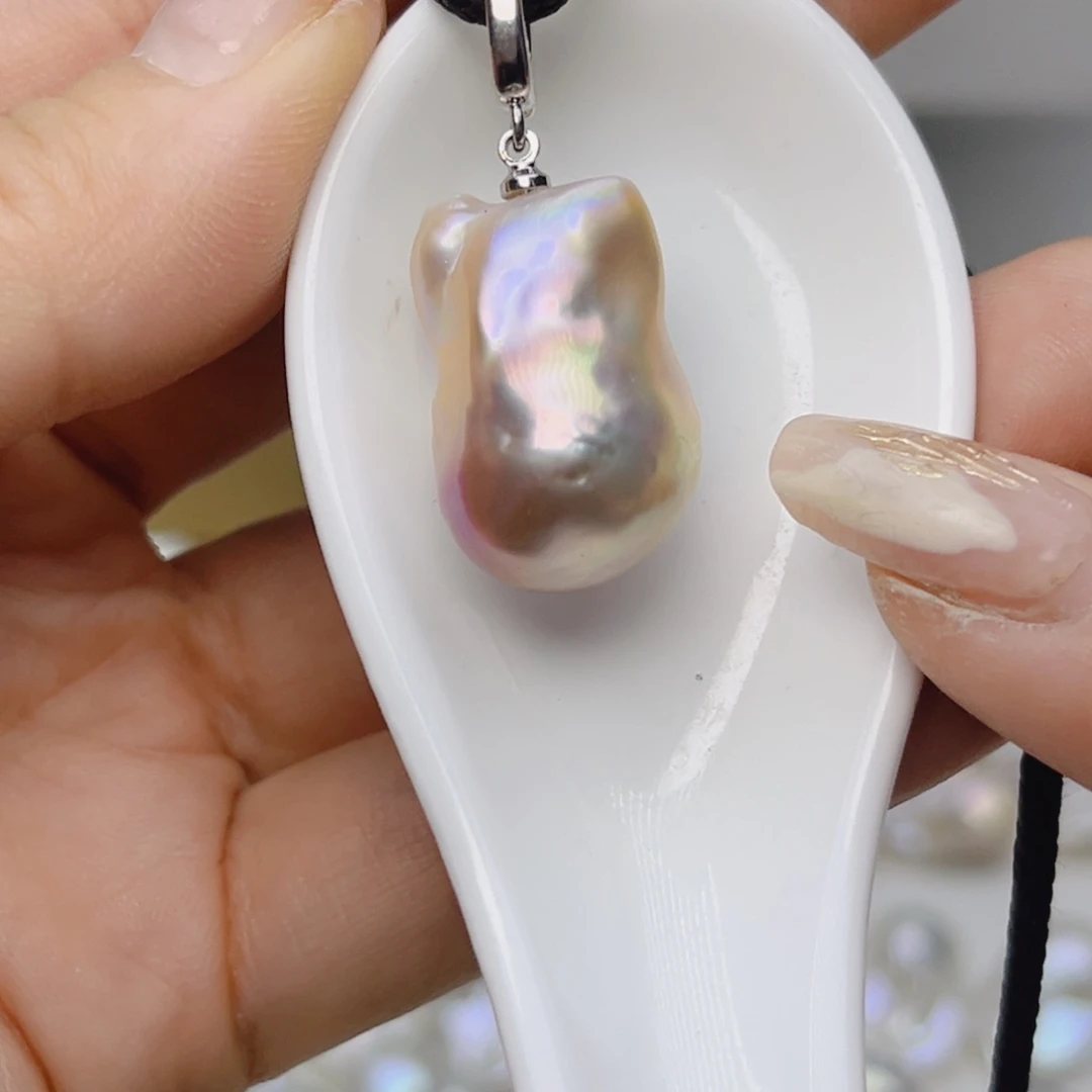 颈饰淡水珍珠未镶嵌