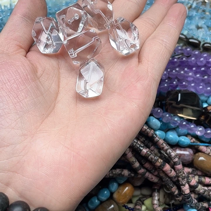 玛瑙/玉髓合金珠宝半成品一颗14x19m白水晶