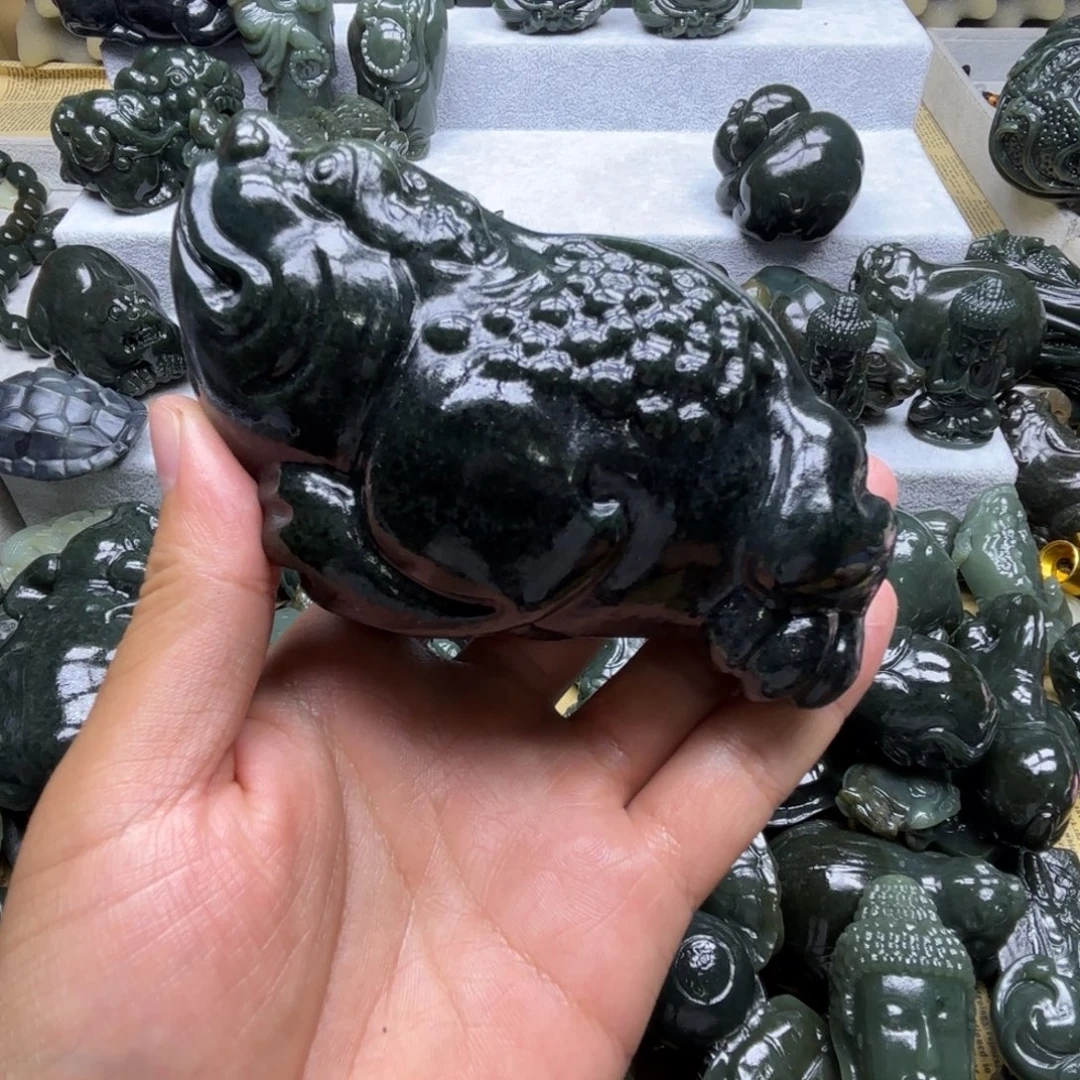 和田玉（糖玉）未镶嵌颈饰