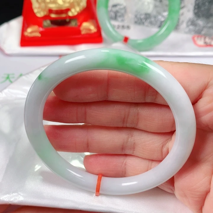 未镶嵌手镯翡翠   编号DH1132 圆条57