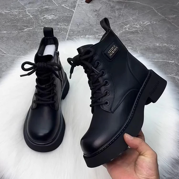 英伦风厚底马丁靴女2025新款秋冬季加棉短靴小个子厚底增高女靴潮