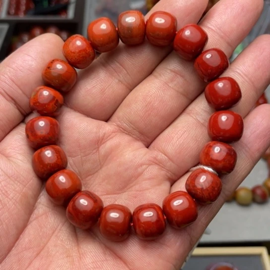 南红玛瑙卡12多样性发其一未镶嵌