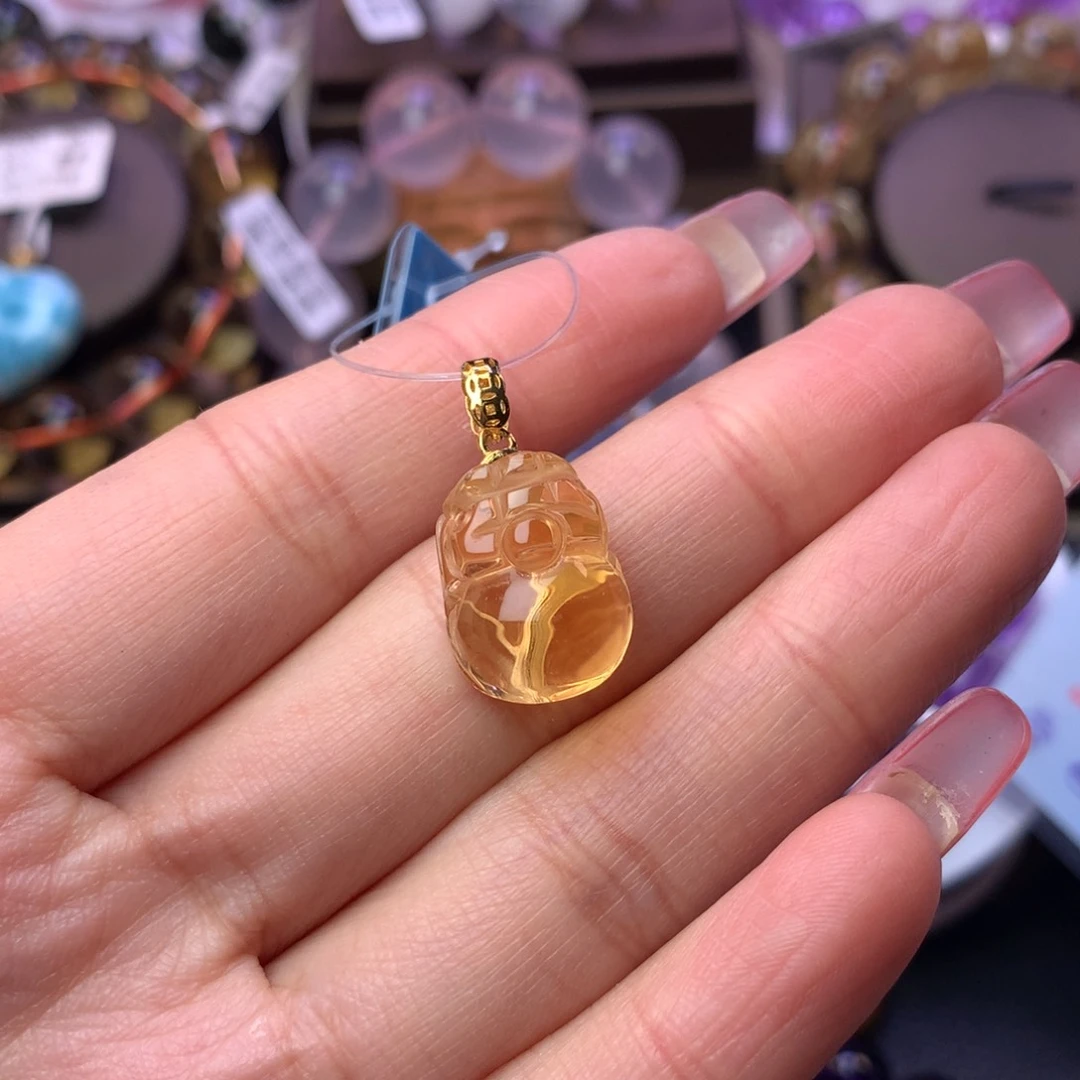 水晶吊坠(赠链)未镶嵌l***a吊坠