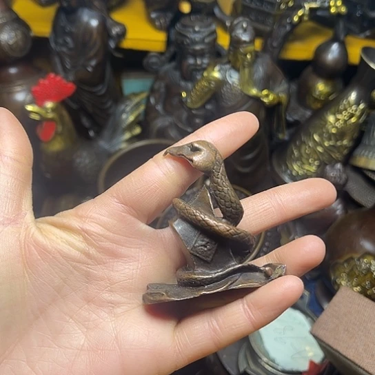 精美铜器精美摆件