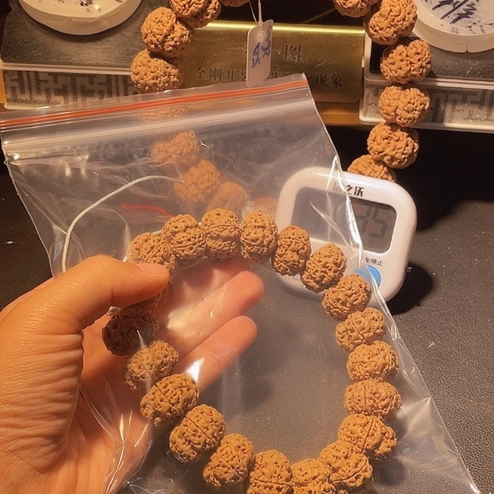 烧***。金刚菩提手串金刚