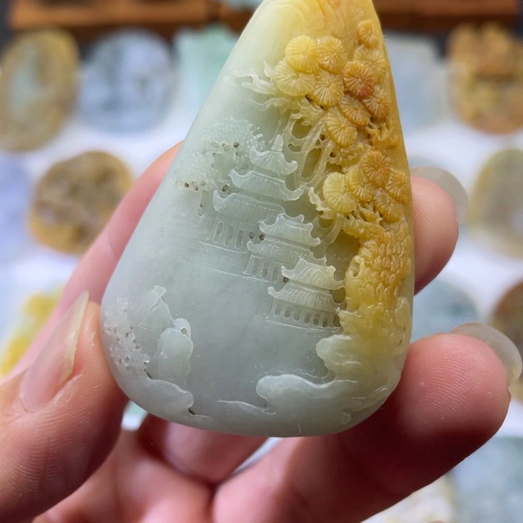 定制翡翠未镶嵌山水