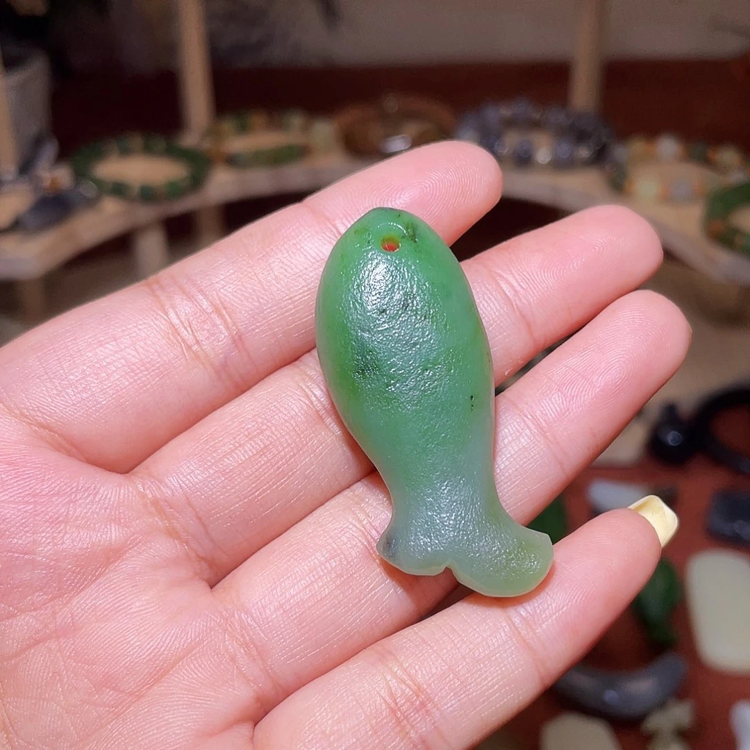 颈饰未镶嵌和田玉