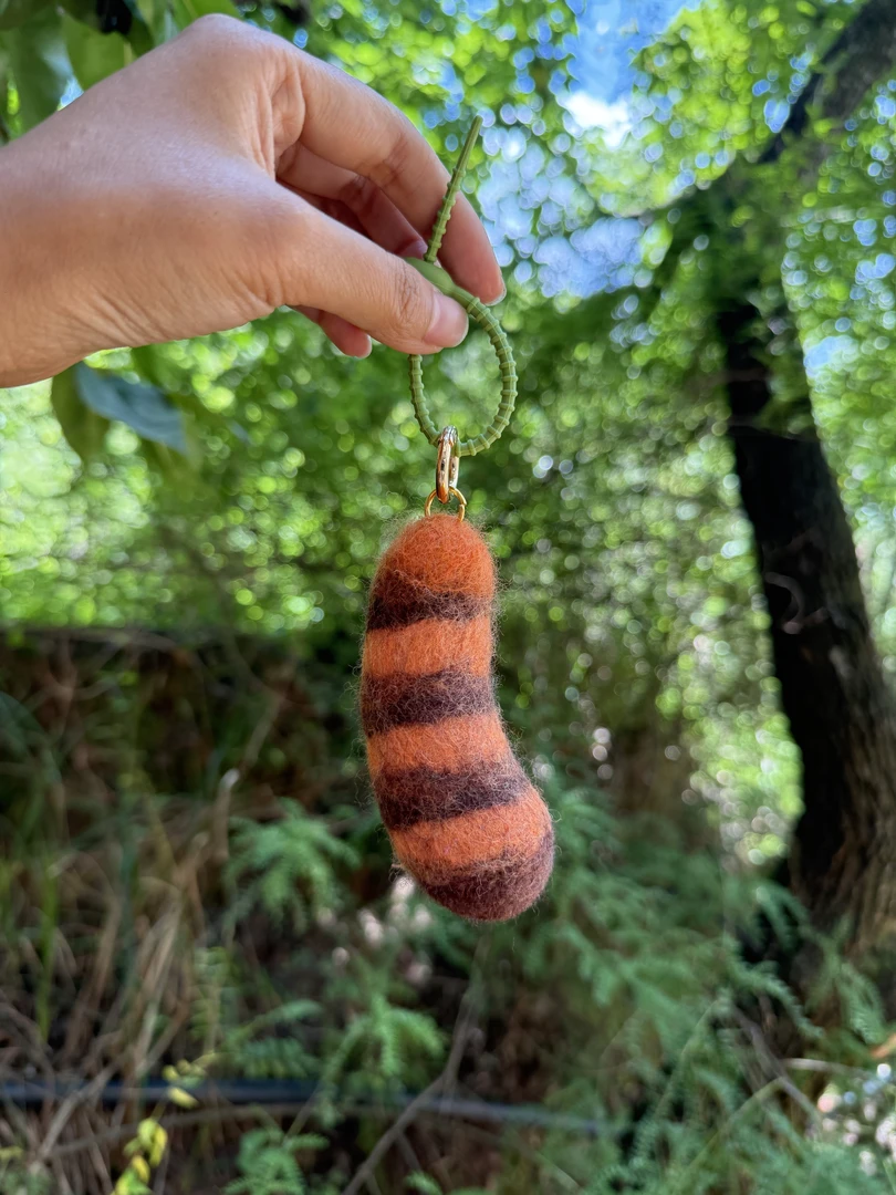 可爱毛绒小熊猫尾巴钥匙扣个性包挂与车挂饰