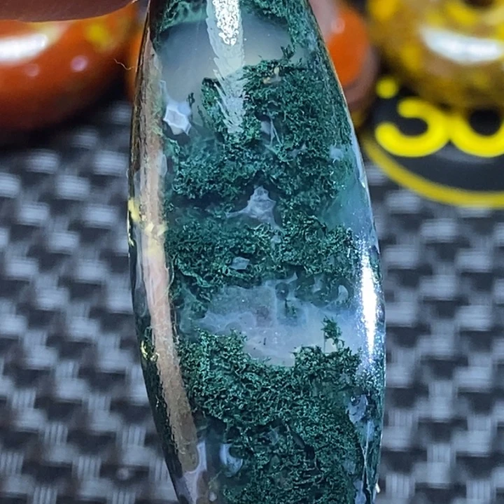 玛瑙/玉髓颈饰未镶嵌宁****e