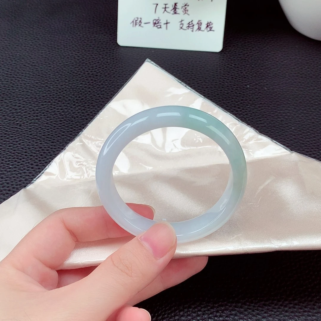 未镶嵌手镯翡翠翡翠