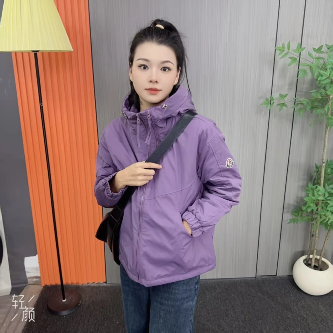 2025年秋冬款双拉链冲锋衣外套夹克连帽户外休闲女款时尚加厚爆款