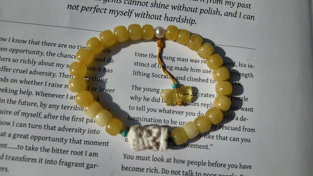 天然蜜蜡猛犸直切老型珠手串抽拉绳单圈百搭经典复古时尚玉手串