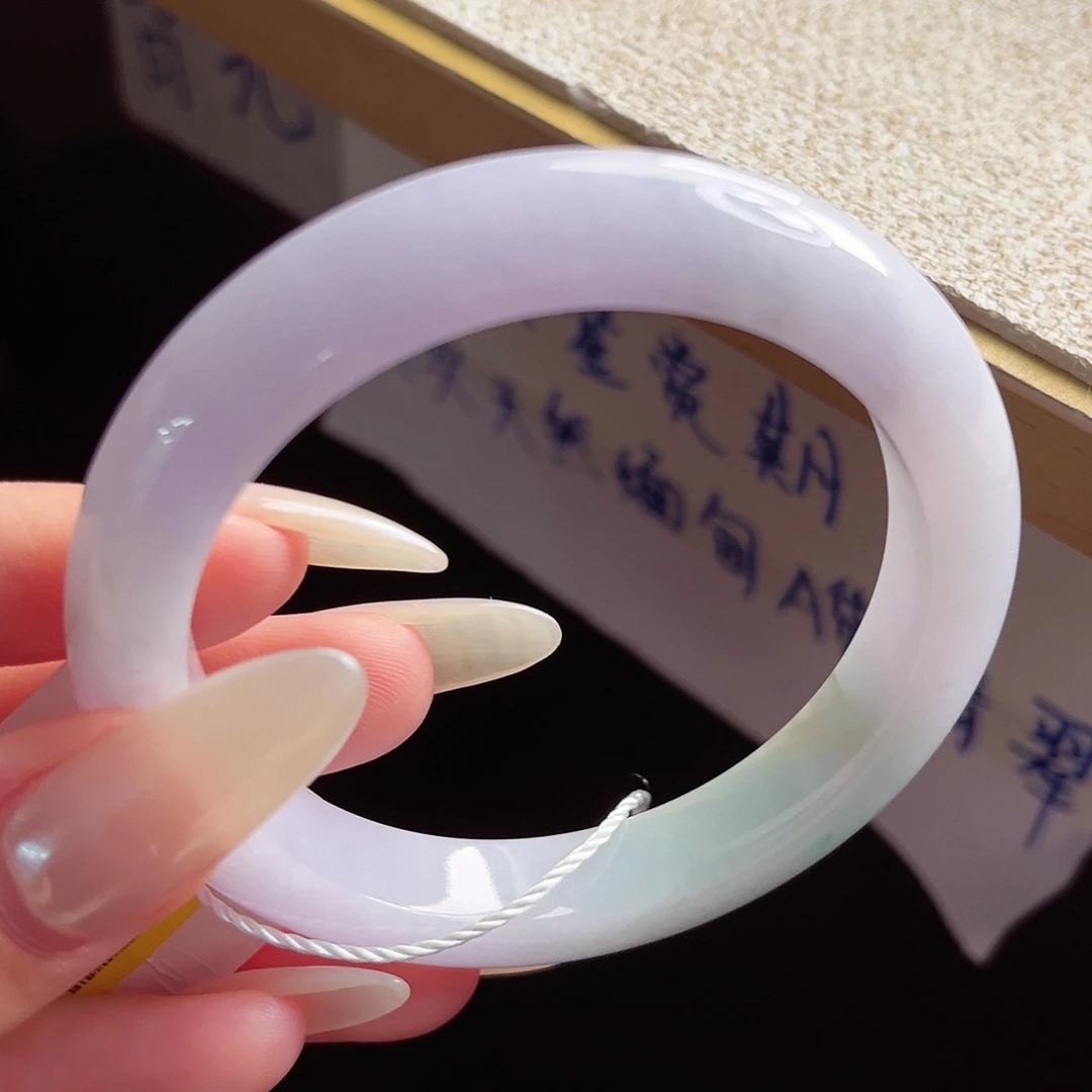 未镶嵌手镯翡翠手镯